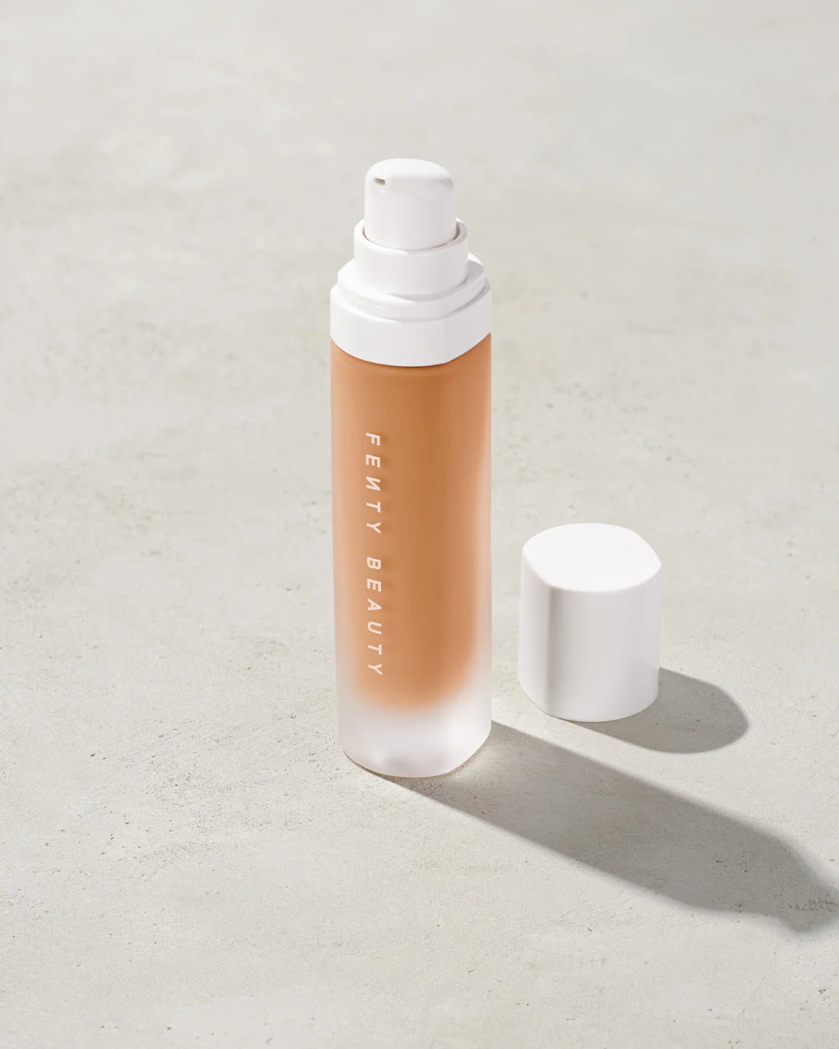 Base de maquillaje mate suave de larga duración Pro Filt'r