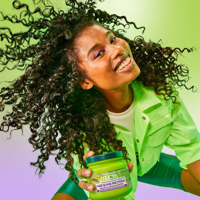 Garnier Fructis Mascarilla Capilar Nutri Rizos Hair Bomb Proteína Productos para pelo rizado