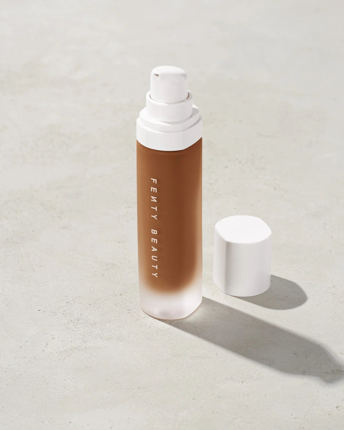 Base de maquillaje mate suave de larga duración Pro Filt'r