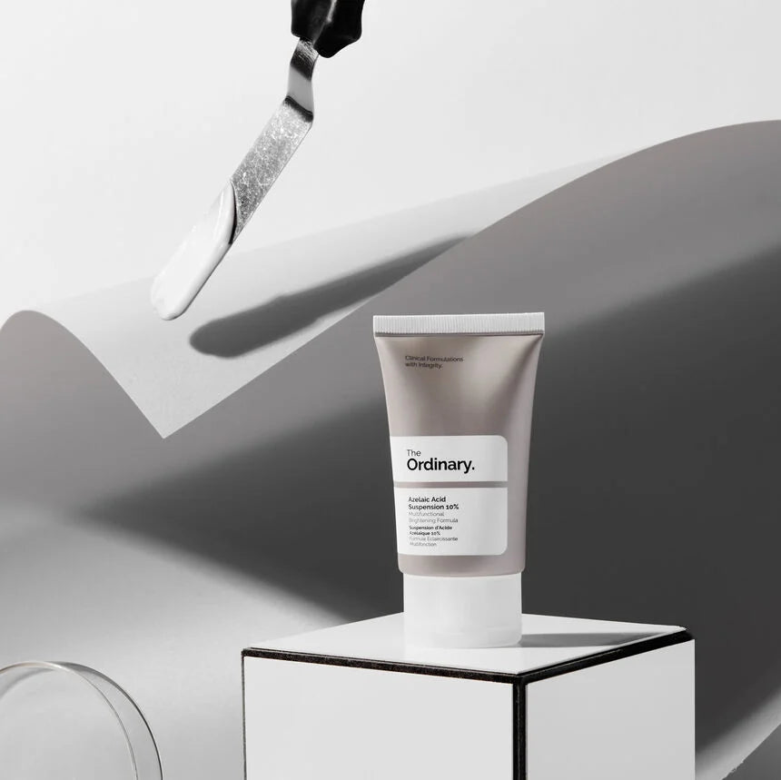 Suspensión de ácido azelaico al 10 % exfoliante