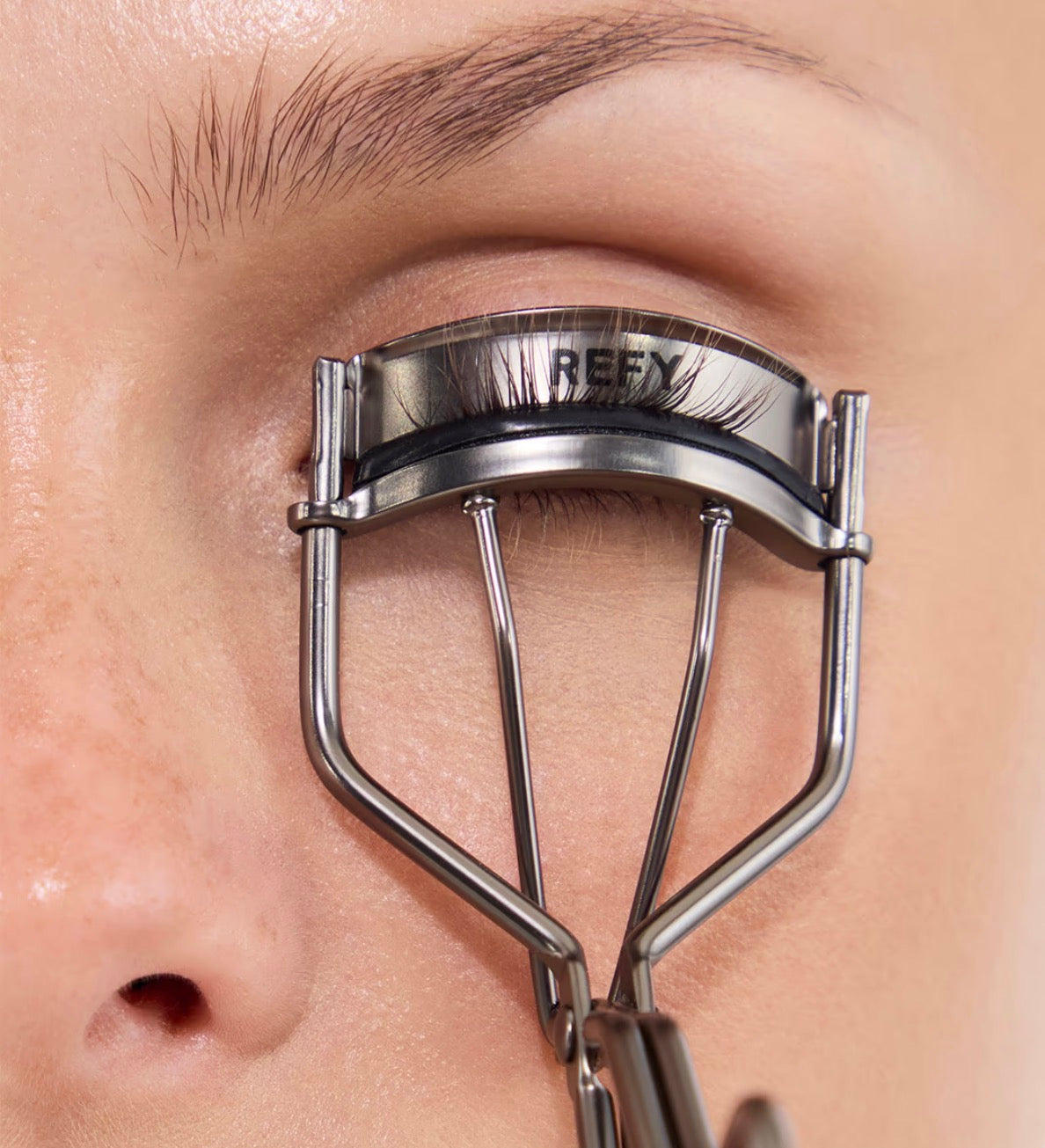 REFY Lash Curler