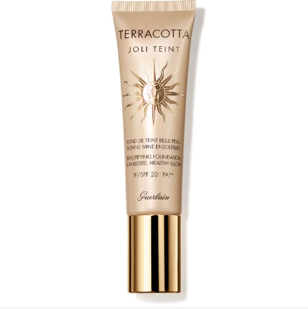 Base de maquillaje piel bonita efecto buena cara bronceada