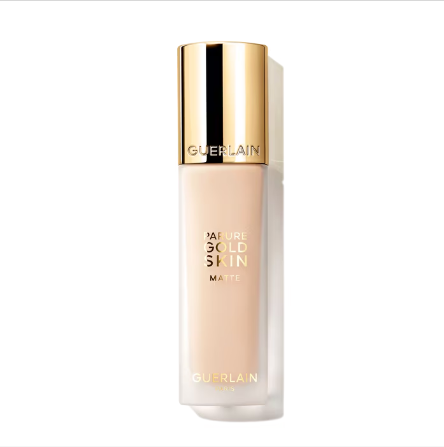 Fondo de maquillaje alta perfección 24h sin transferencia