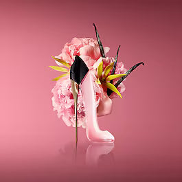 Good Girl Blush - Eau de Parfum - Notas de Bergamota, Ylang Ylang y Vainilla