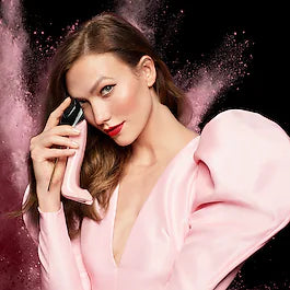 Good Girl Blush - Eau de Parfum - Notas de Bergamota, Ylang Ylang y Vainilla