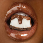 Gisou Honey Infused Hydrating Lip Oil in Coco Cacao Image 2