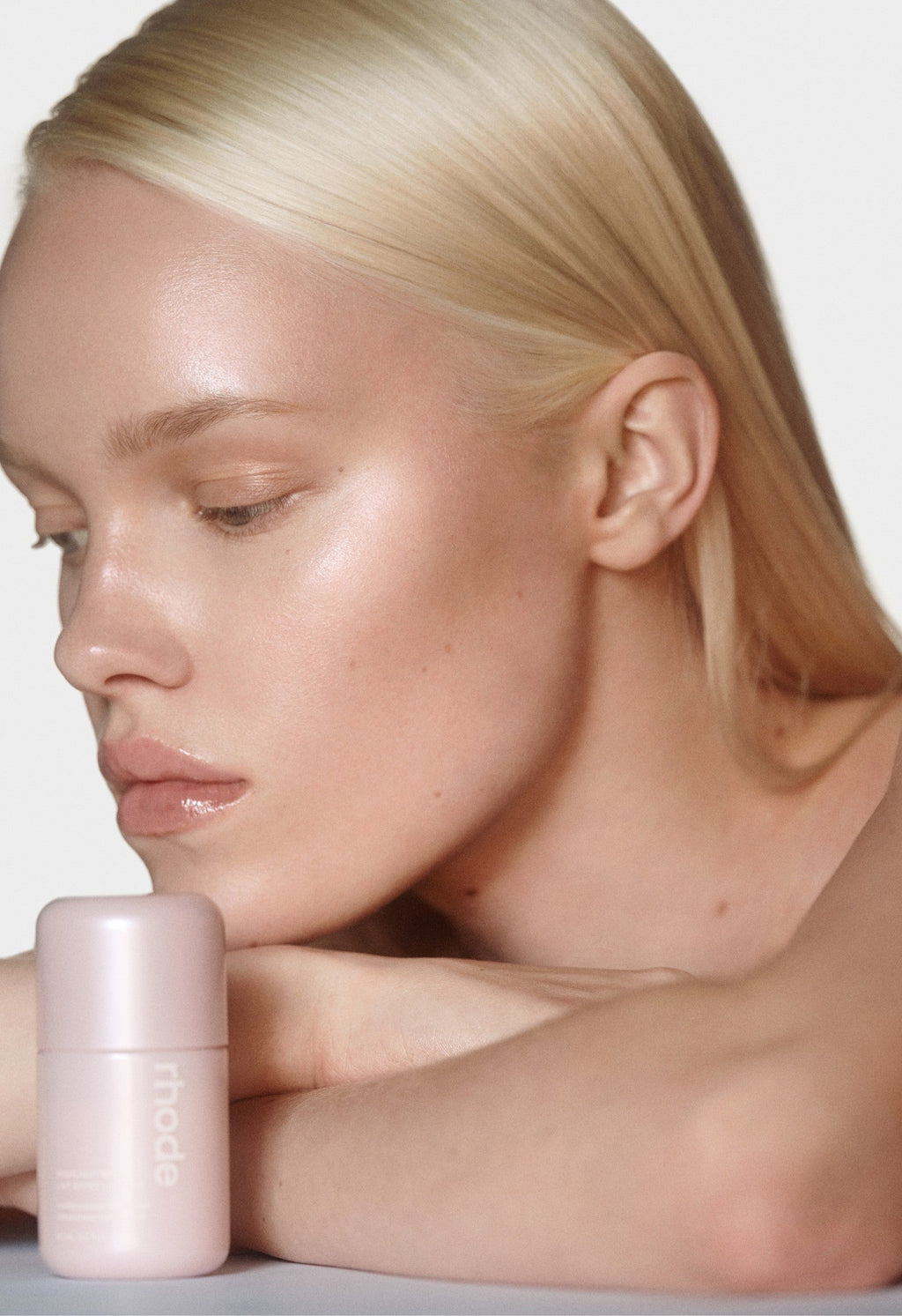 rhode official product gallery — highlight milk 1 hero1 mobile.jpg