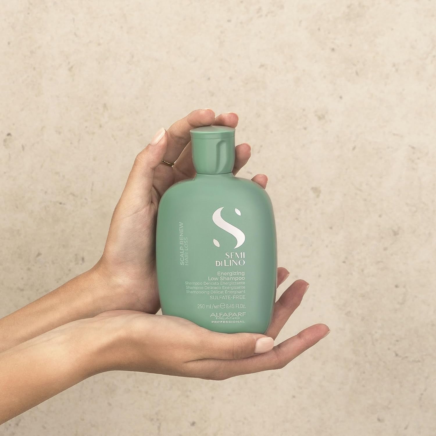 Alfaparf  Semi  Di  Lino  Scalp  Renew  Energizing  Low  Shampoo