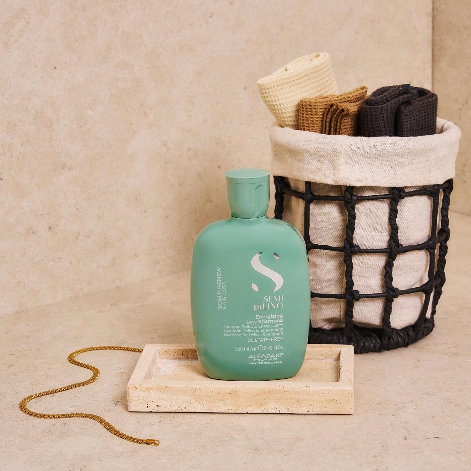 Alfaparf  Semi  Di  Lino  Scalp  Renew  Energizing  Low  Shampoo