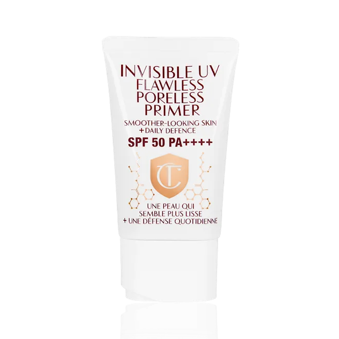 Prebase con FPS invisible UV Flawless y sin poros de Charlotte Tilbury