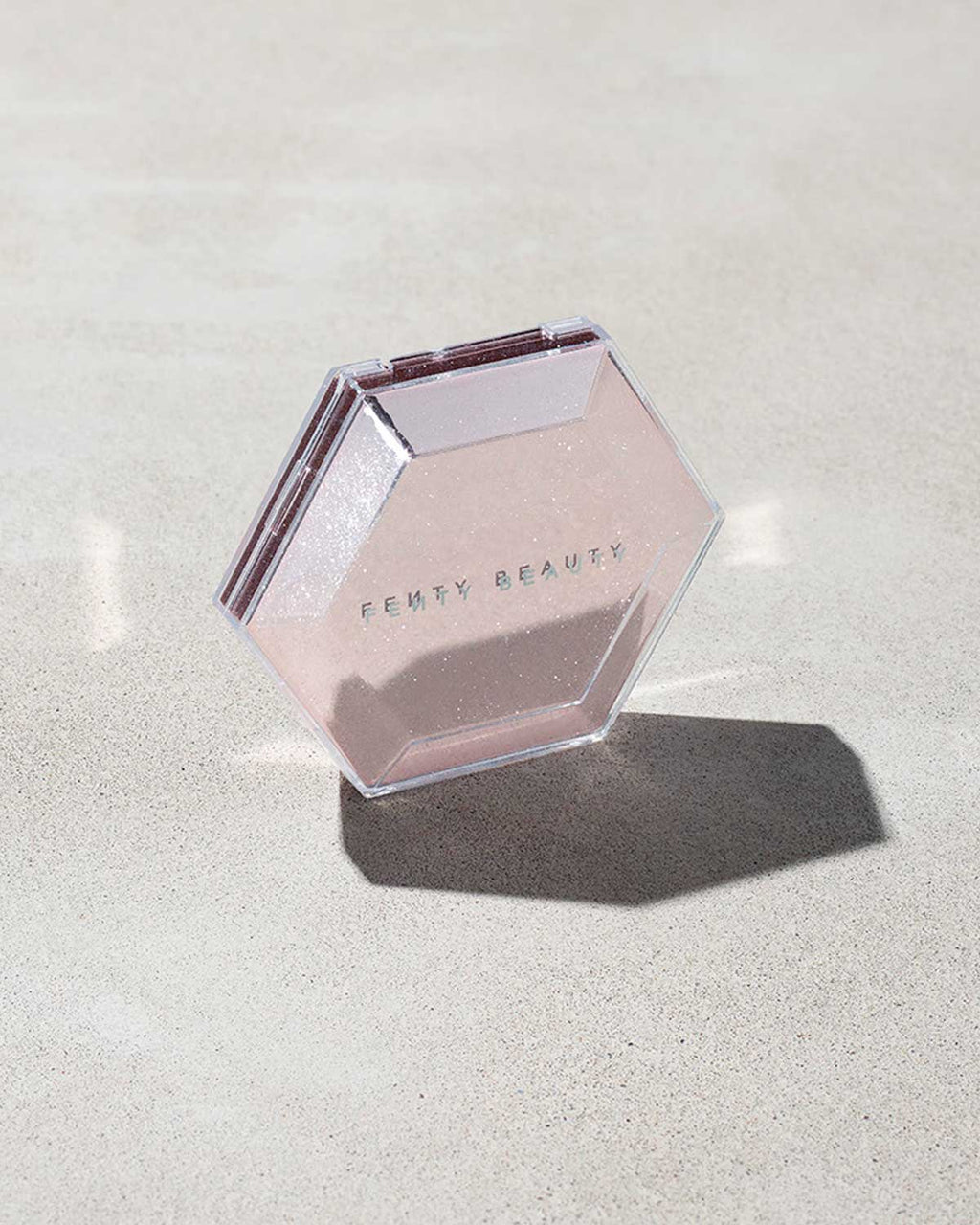 Fenty Beauty Diamond Bomb All-Over Diamond Veil - 01 How Many Carats ?! - official image 7