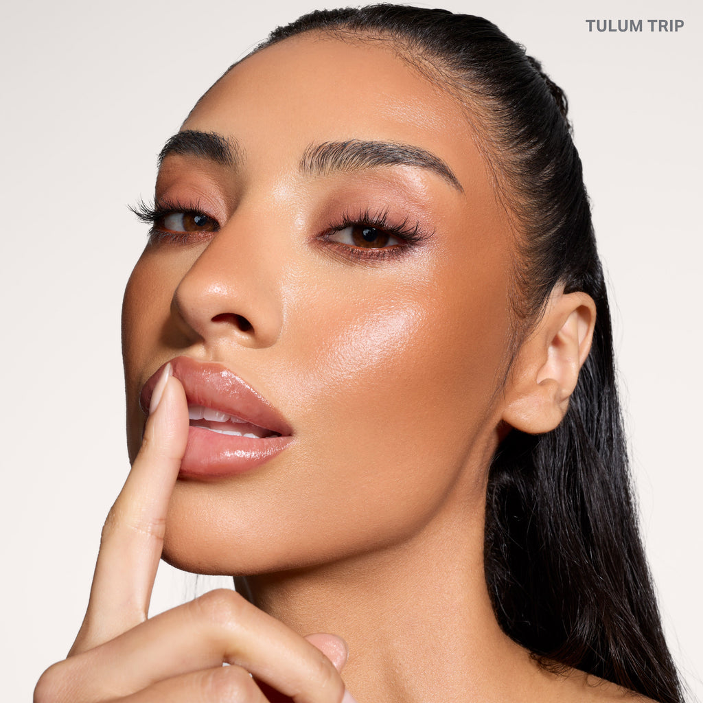 Morphe Bronze & Tone Duos - Tulum Trip model