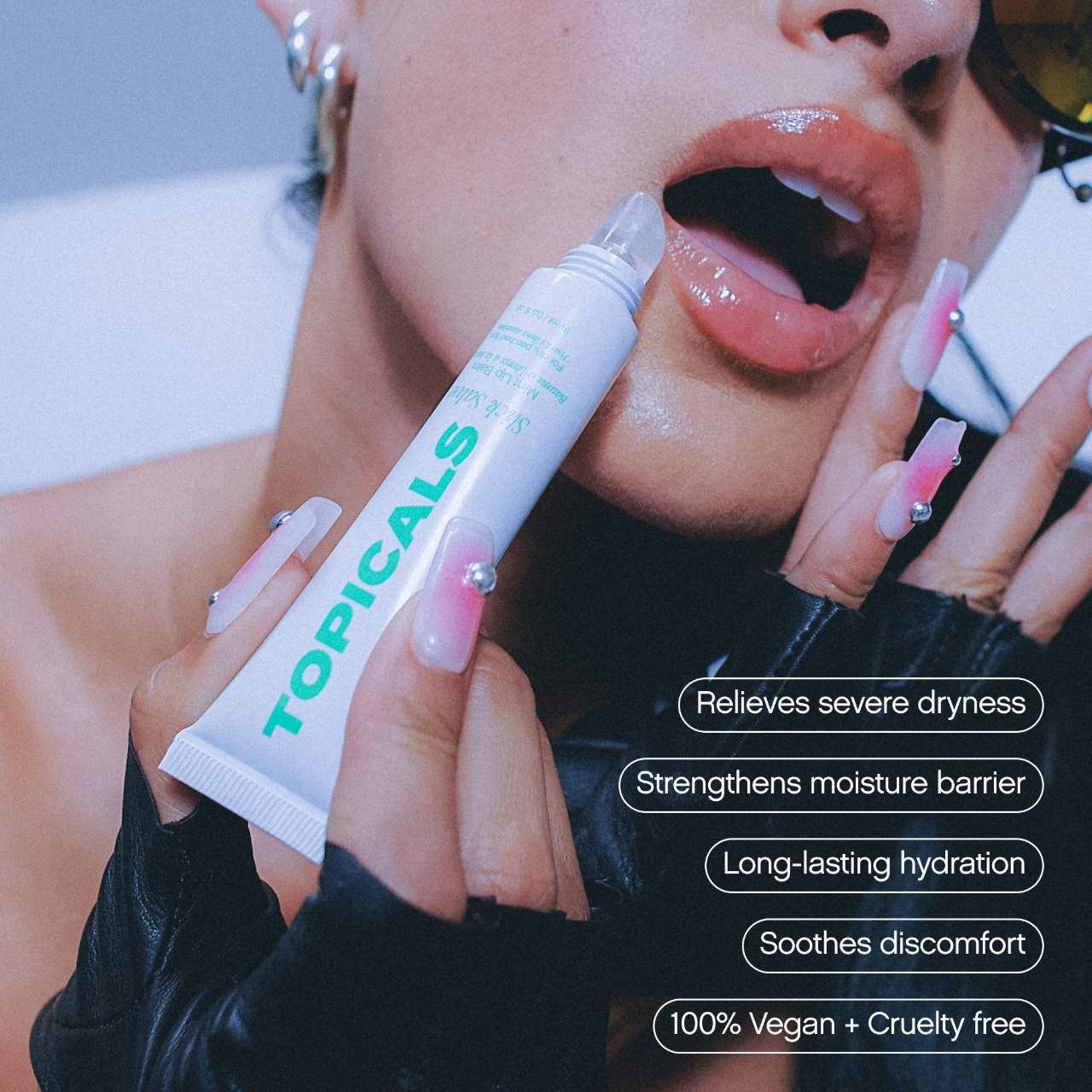Bálsamo labial brillante Slick Salve para calmar e hidratar